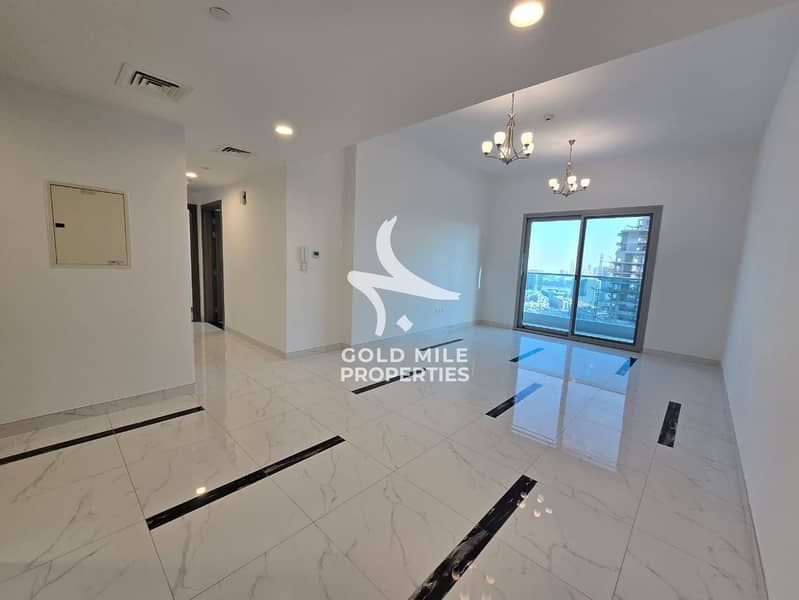 LUXURIOUS 2 BHK - SPACIOUS LAYOUT - ELEGANT LIVING