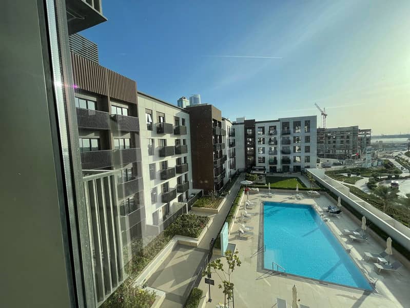 Luxury 1BR Apartment Pool View Parking Gym Maryam Island Near Dubai