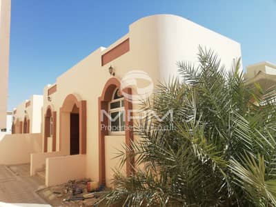 Spacious and Clean 6 Bedroom Compound Villa Spacious and Clean 6 Bedroom Compound Villa