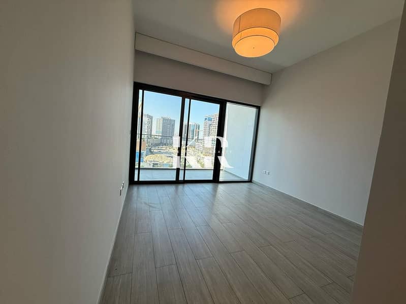 2BR Apartment | SOL Avenue | Canal & Burj View | Large Balcony