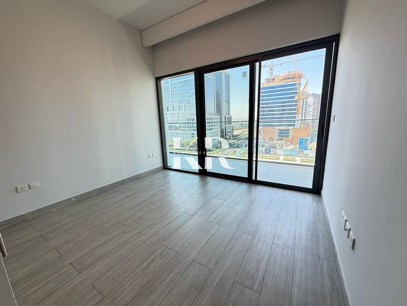 2BR Apartment | SOL Avenue | Canal & Burj View | Large Balcony