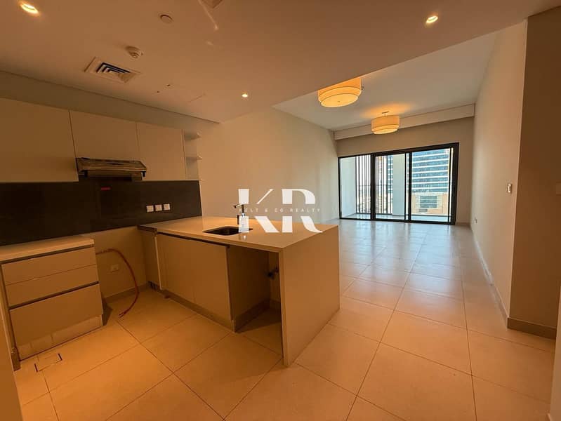 2BR Apartment | SOL Avenue | Canal & Burj View | Large Balcony
