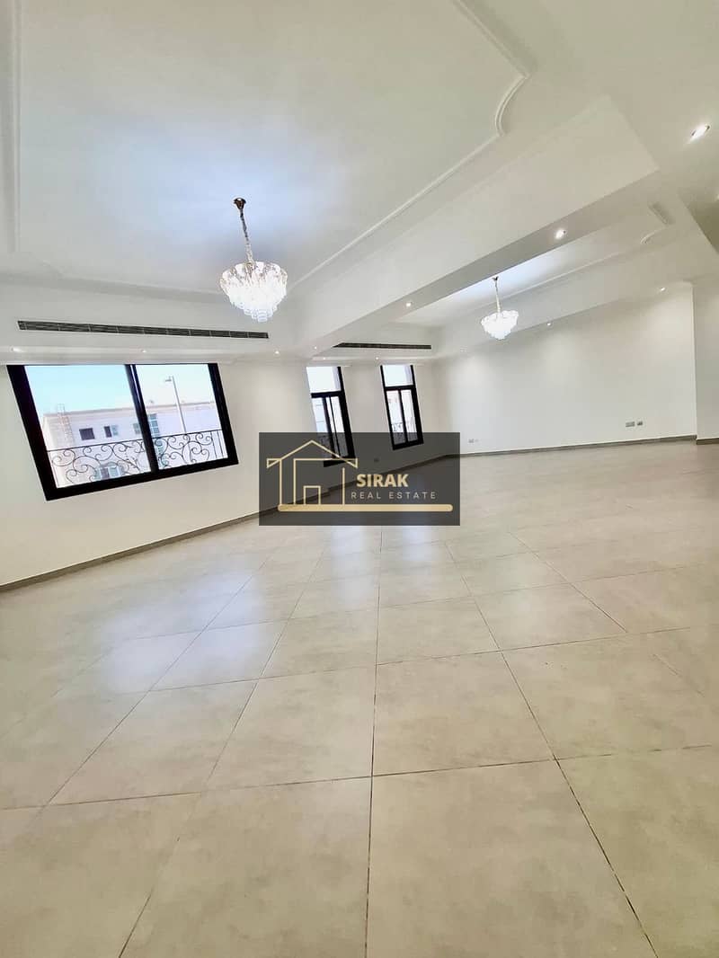 AMAZING DEAL !! 3BEDROOM W MAIDROOM NEAR ALL SERVICES ….