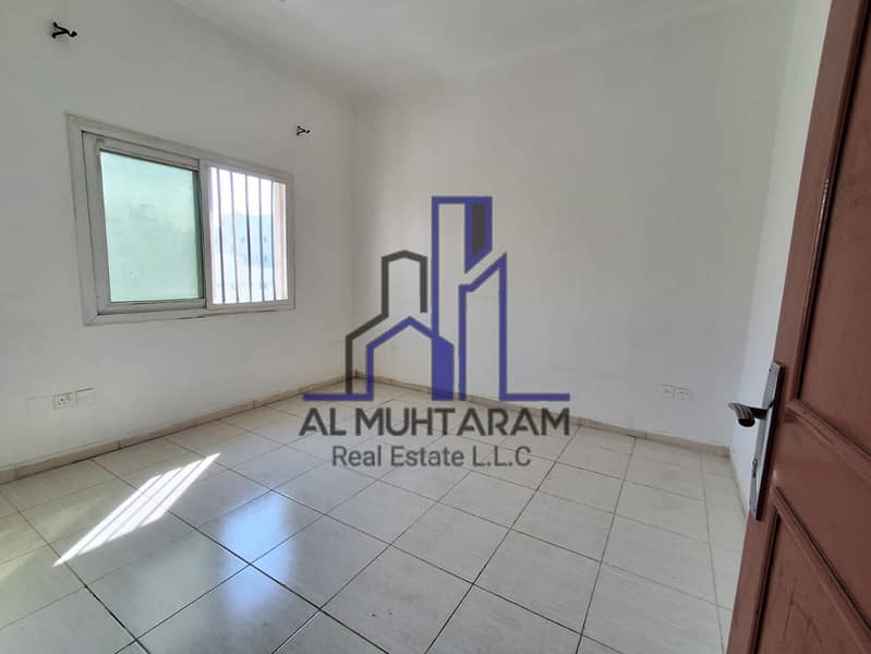 Spacious 1Bhk For family Available in Butina with closed Hall