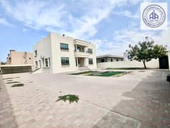 فيلا من 5 غرف نوم متاحة للإيجار في الجرف، عجمان