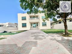 فيلا من 5 غرف نوم متاحة للإيجار في الجرف، عجمان