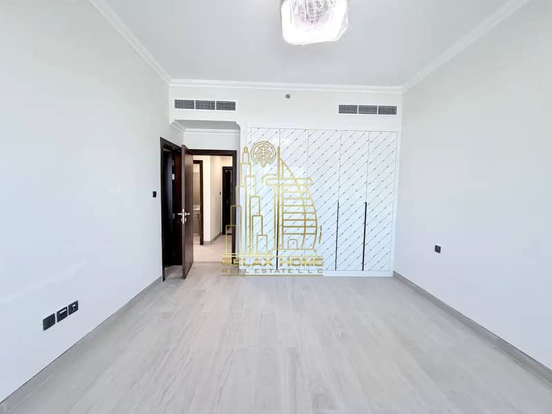 Brand New | Balcony/Laundry/Dress Room | Main Road View