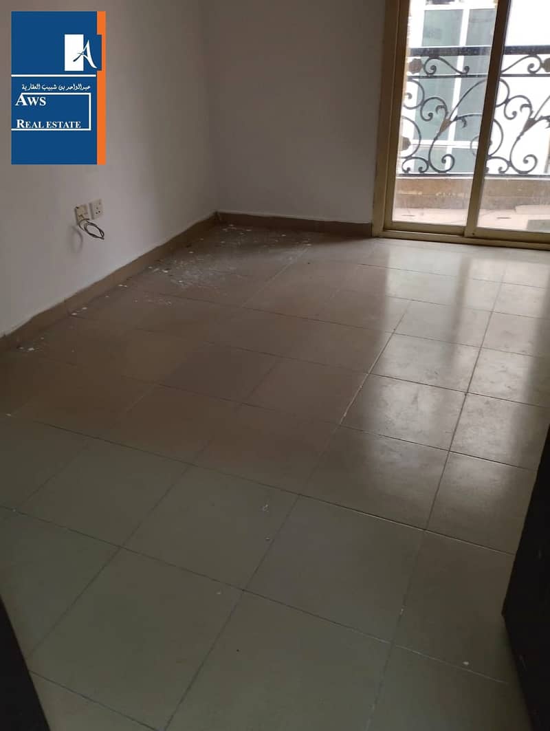 Budget-Friendly Studio for Executive Bachelors