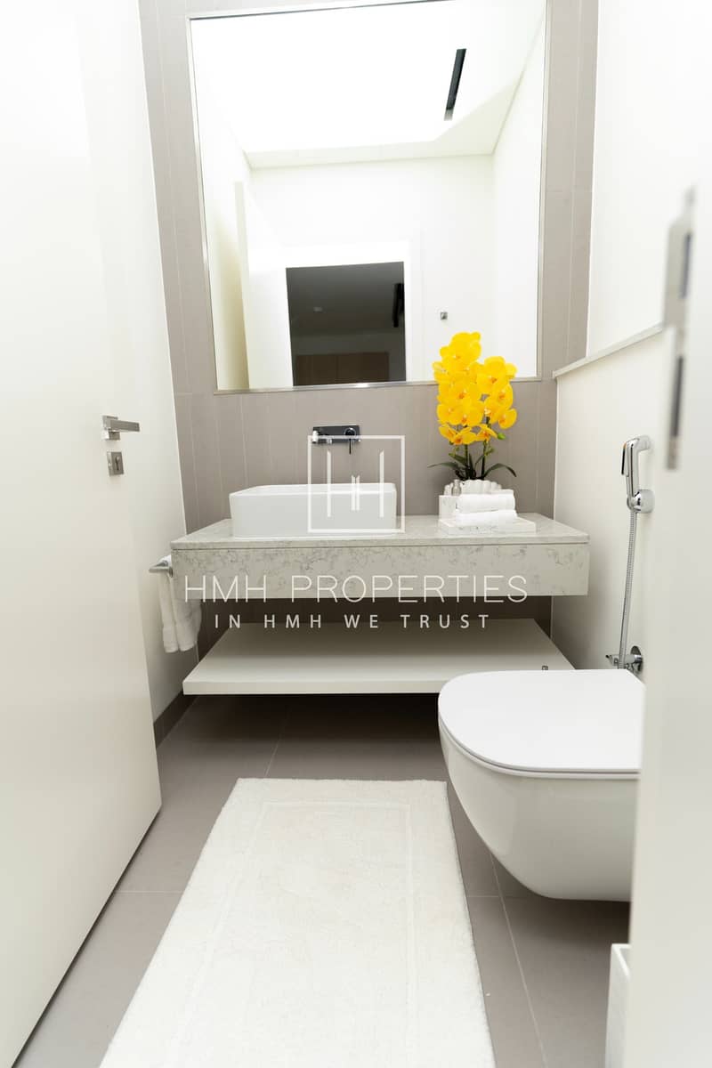 Spacious Sea View 1BR | 2 Bathrooms | Perfect for Families - Image 11