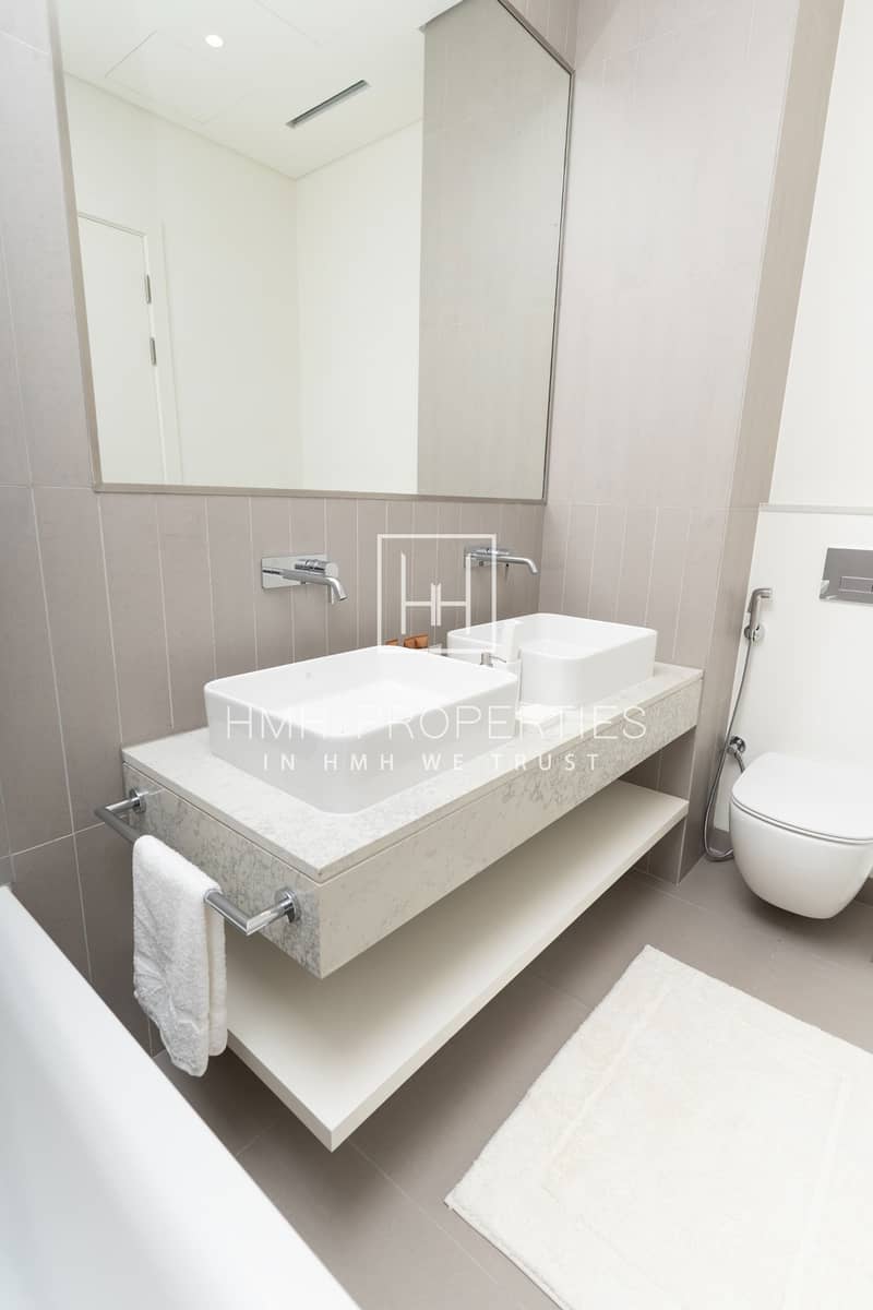 Spacious Sea View 1BR | 2 Bathrooms | Perfect for Families - Image 12
