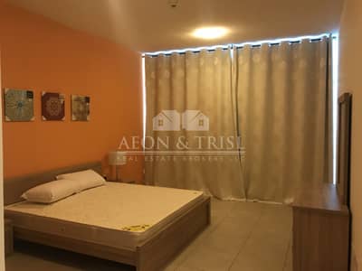 Huge 1 Bed on Mid Floor Huge 1 Bed on Mid Floor
