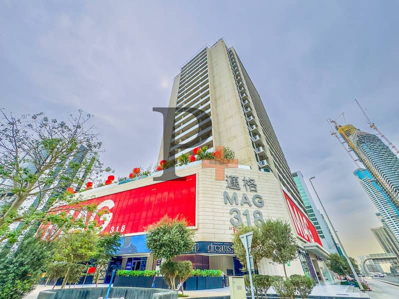 Modern Studio | Pool View | Prime Business Bay Location