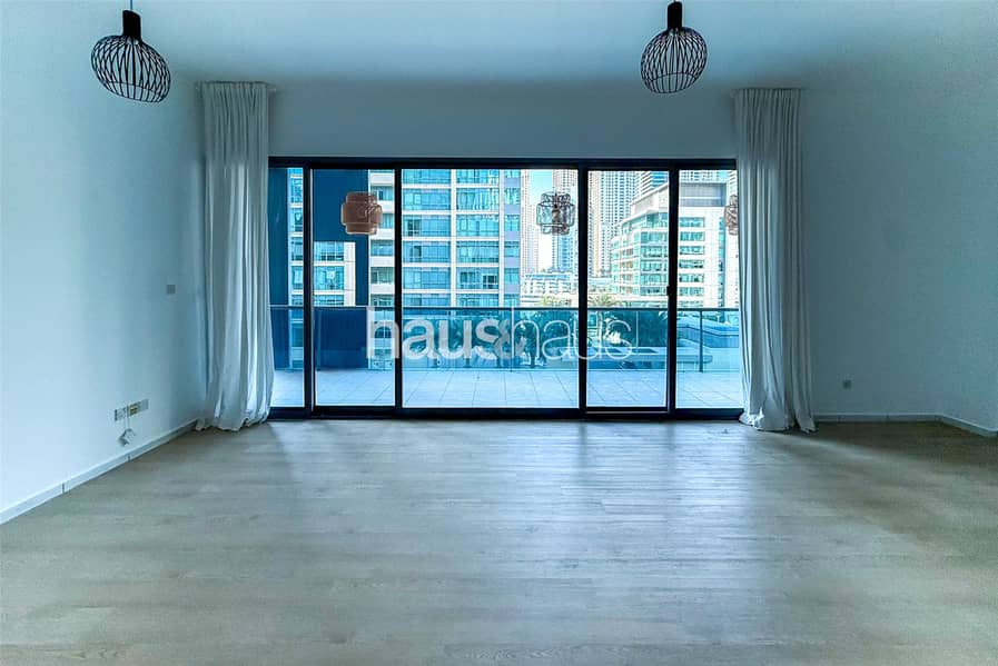 Apartamento en Dubai Marina,Azure, 2 dormitorios, 130000 AED - 14548408 Apartamento en Dubai Marina,Azure, 2 dormitorios, 130000 AED - 14548408