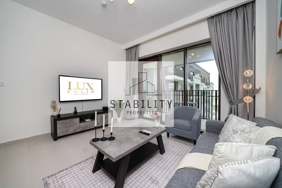 HIGH FLOOR | STYLISH 1BR | FURNISHED | POOL VIEW