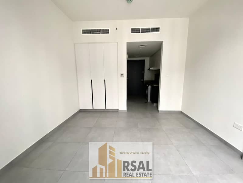 Gated community Luxurious Studio with All Amenities in Al