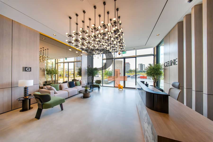 Brand New Ready to Move in