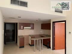 شقة في جاردن سيتي 1 غرفة 270000 درهم - 14553436