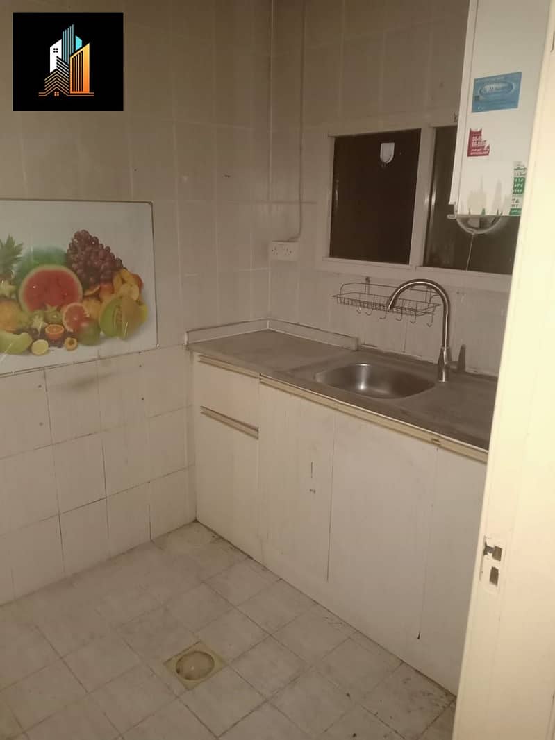 AL QASIMA AERA 1BHK APARTMENT AVAILABLE GOOD OFFER BIG APARTMENT RENT ONLY 29k