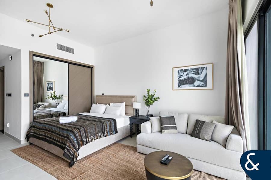 Furnished Studio | Modern | Vacant Now