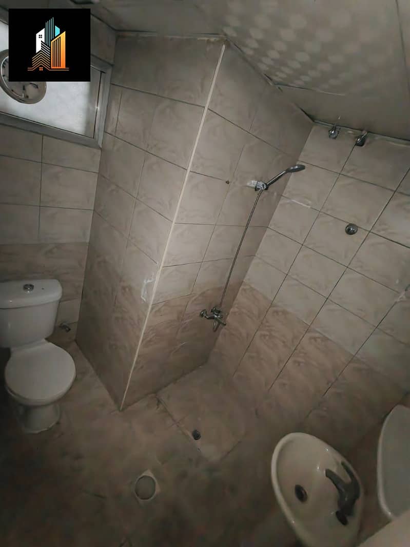 ABU SHAGARA STUDIO APARTMENT AVAILABLE FOR BACHELOR NEAR BY PARK GOOD OFFER RENT ONLY 16k