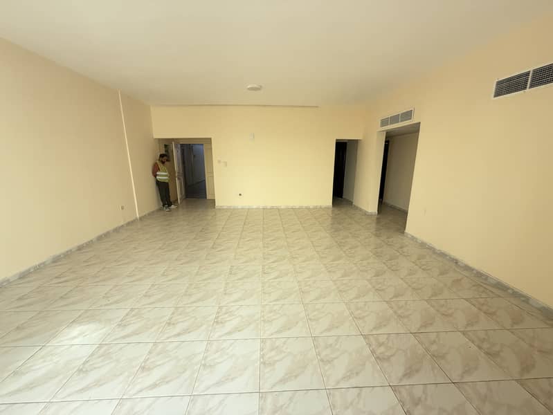 TODAY OFFER//COMPANY STAFF TWO BHK WITH MASTER BEDROOM CENTRAL AC AND GASS ONLY 45K