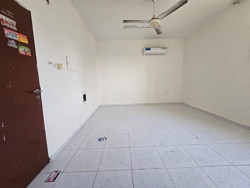 Beautiful studios at the lowest prices for annual rent in Al Rawda, Ajman. A distinctive studio with ample space and excellent layout, offering comfor