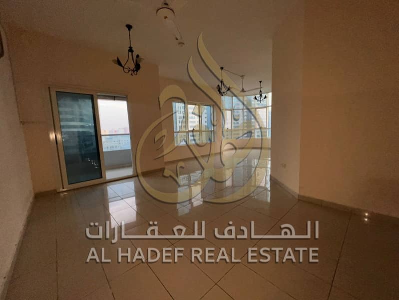 Luxury 4 Bedroom Apartment with Living Hall for Rent in Al Khan, Sharjah with Master Maid’s Room, 2 Balconies, Sea Views and Free Parking