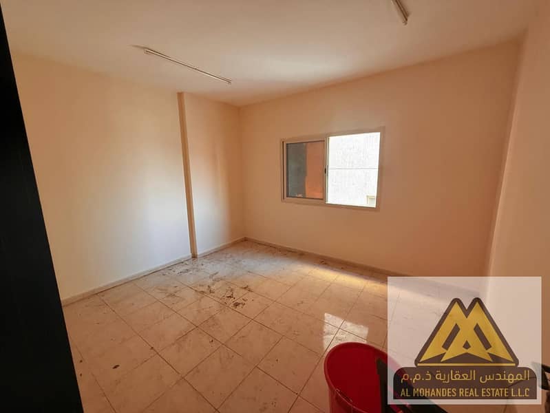 Annual rent apartment in Ajman, Al Nuaimiya 1 Opposite Al Hikma School 3 bedrooms and hall with master bedroom 3 bathrooms Balcony Central AC Price: