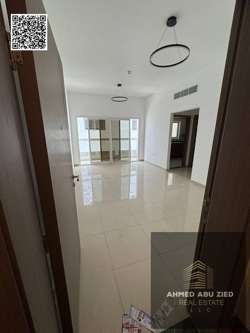 the Luxuriest 1 master bedroom apartment- brand new first tenant - for annual rent in al jurf 3 ajman - prime location near to all services and exits