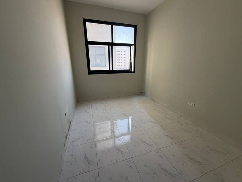 One-bedroom apartment for annual rent in Al Jurf 3, Ajman, in a prime location near the Chinese Market and Al Qabail Discount Center,