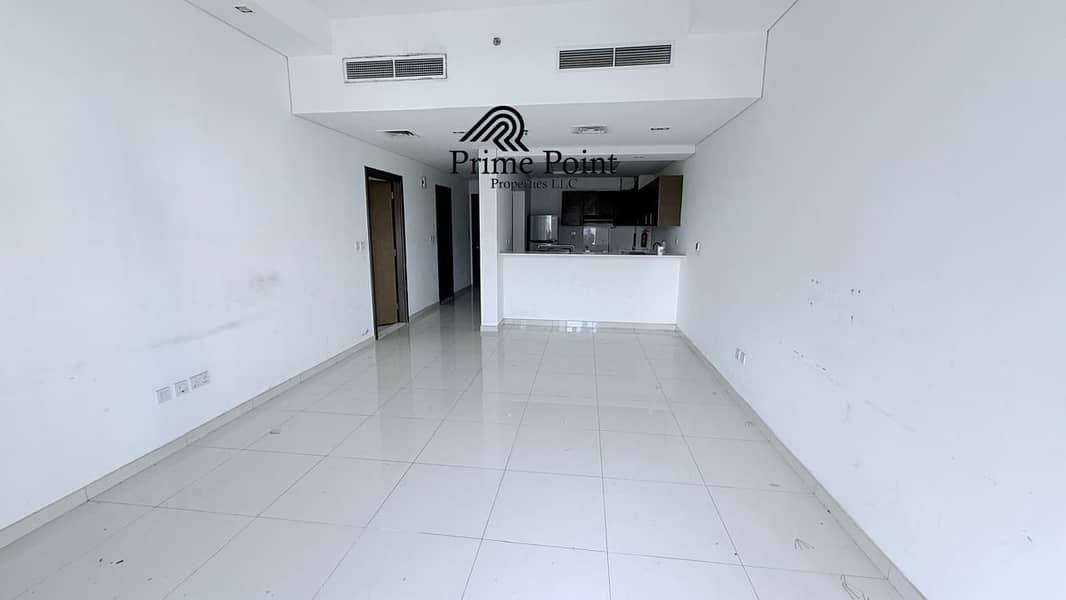 3 dabaabda-83ab-415a-bccb-5f9a12c4555e. jpg