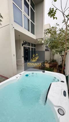 فيلا من 3 غرف نوم | ألبيزيا داماك هيلز 2 | فناء خاص وجاكوزي