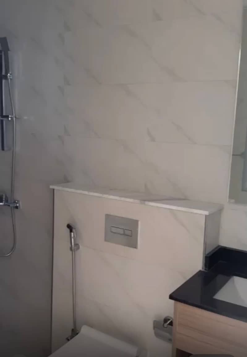 6 9. jpeg