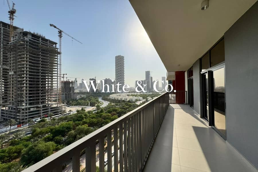 Huge Layout | Park View | Ready To Move Huge Layout | Park View | Ready To Move