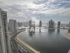 للايجار شقة دوبليكس مميزة بمواصفات رائعة في برج الشاطئ 2 مكونة من 4 غرف وصالة