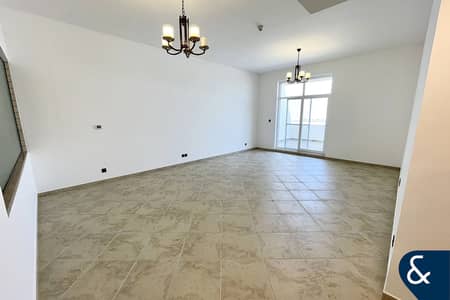 3 Bedroom Apartment for Sale in Motor City, Dubai - Three Bed + Maid | Renovated | Investors Deal