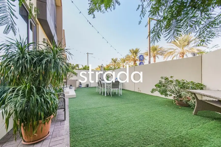 4BR Villa for sale in Dubai Hills Estate, Dubai — AED 5.50M