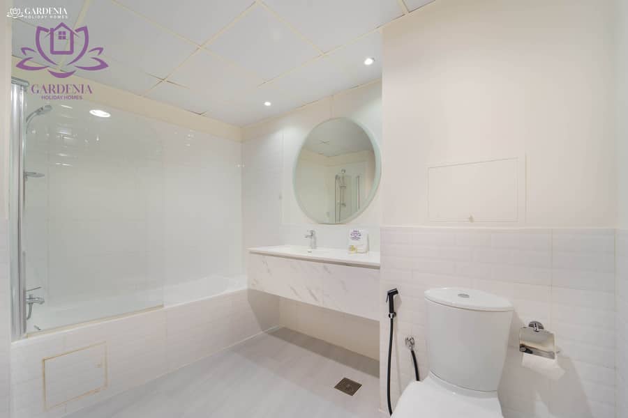 14 Bath 2 2. jpg