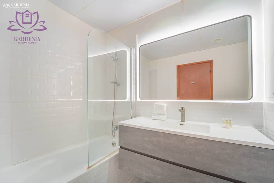20 Bath 4 1. jpg