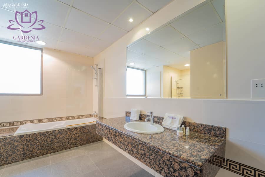 31 Bath 1 1. jpg