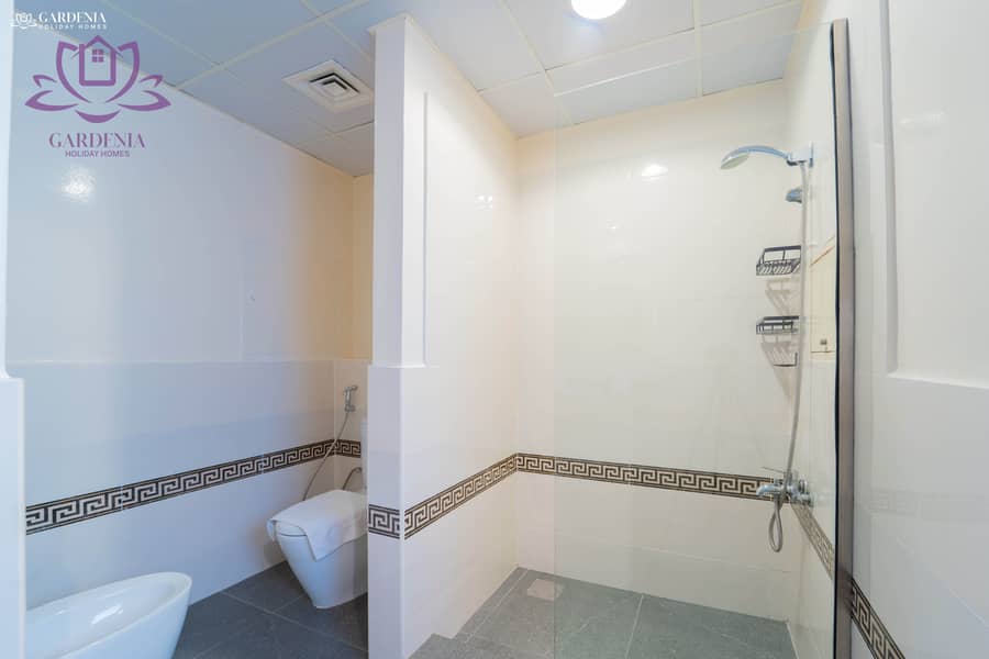 33 Bath 1 2. jpg