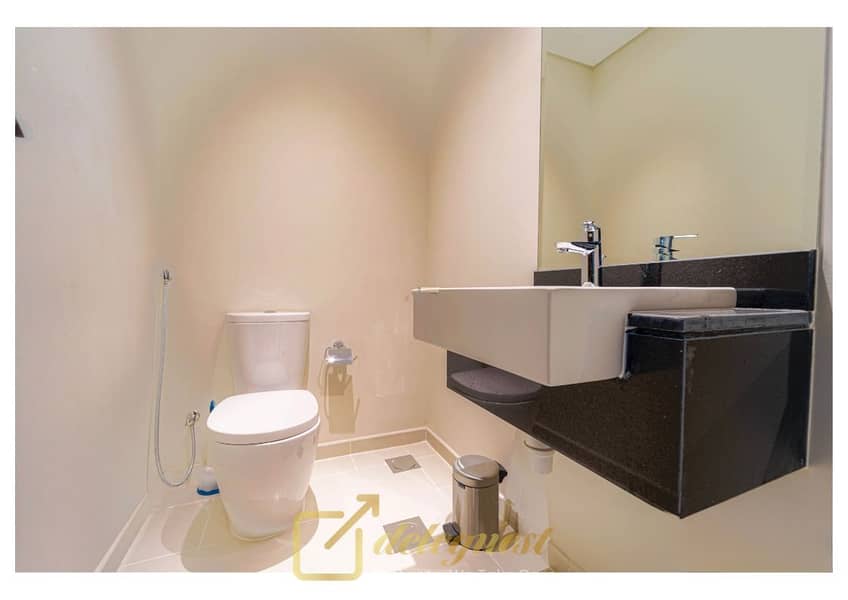 11 Pacifica Villa 366-21. jpg