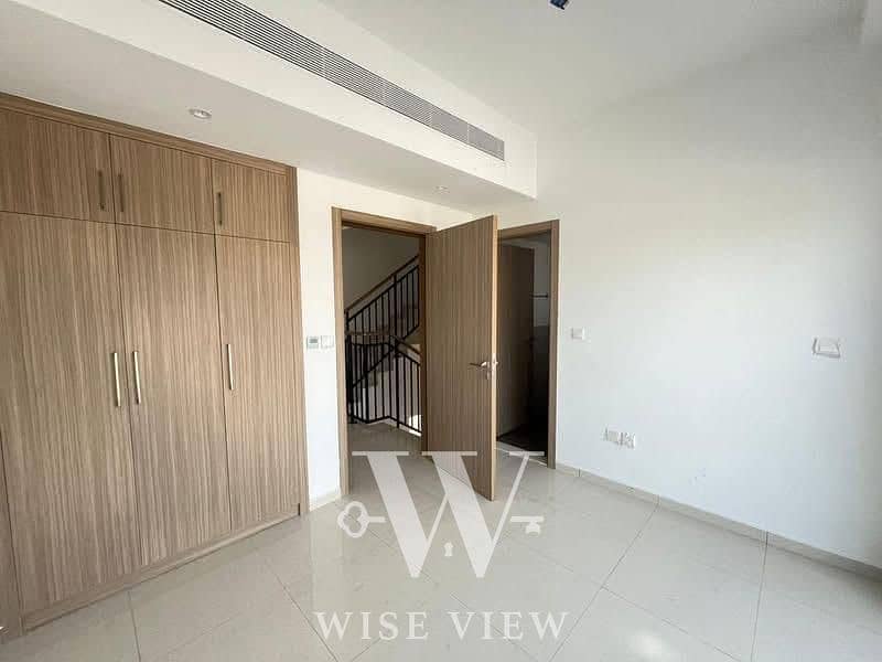Terrace + Roof | Close to Beach | Semi-Furnished Terrace + Roof | Close to Beach | Semi-Furnished