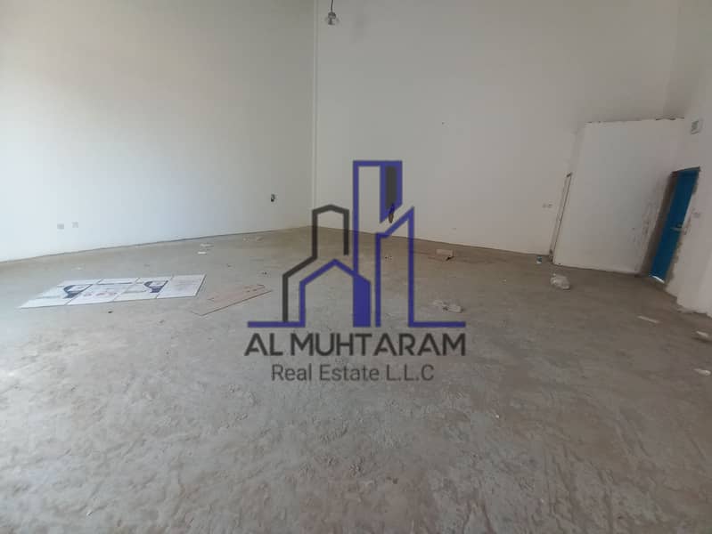 Spacious Warehouse for rent in al Sajja - View 5