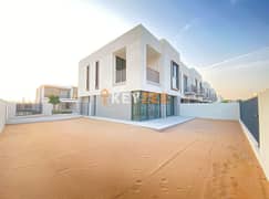 فيلا من 4 غرف نوم | شرفات متعددة | إطلالات على الفناء والطريق | أورانيا، ذا فالي