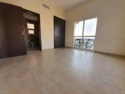 Open House Friday-Saturday| 1bed close kit Open House Friday-Saturday| 1bed close kit