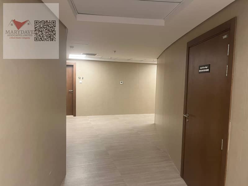 21 3eceb05e-12cc-49a3-b24f-dd0d230626de. jpg