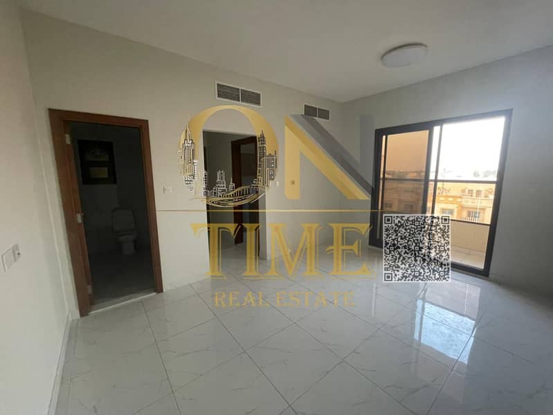Master bedroom | Balcony | Built-in wardrobes | Second tenant | On the main road