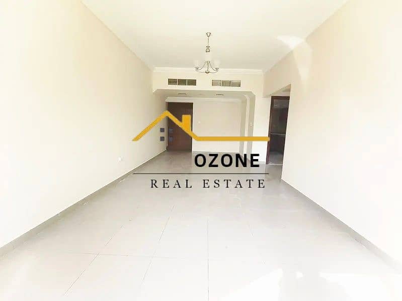 6 CHEQUES PAYMENT ~ 15 DAYS FREE ~ MASTER ROOM ~ COVERED PARKING