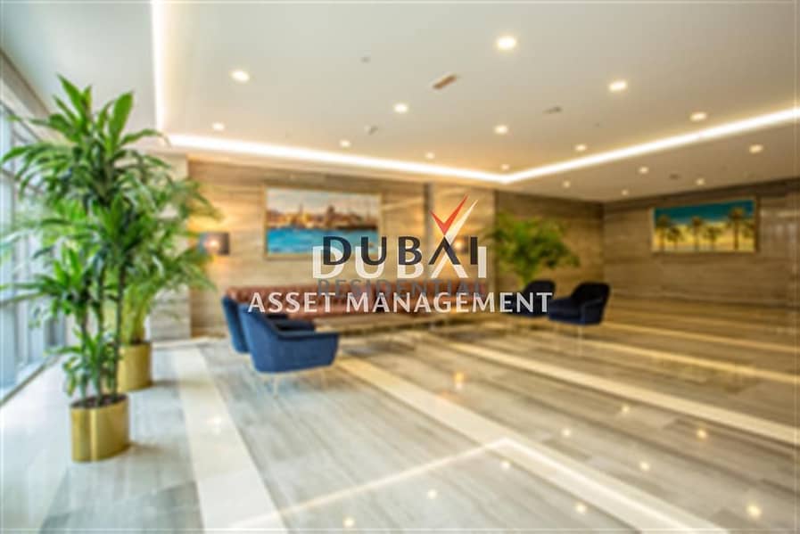 2 DW - lobby - Copy. jpg